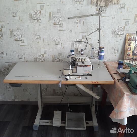 Оверлок пятиниточный