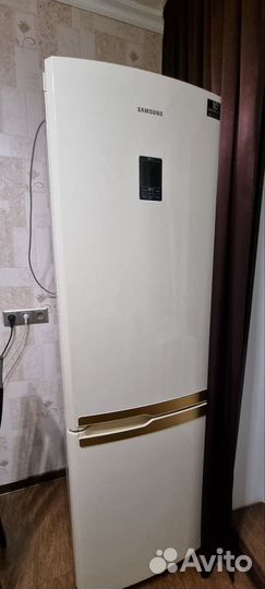 Холодильник samsung
