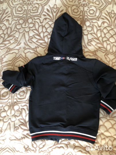 Спортивный костюм