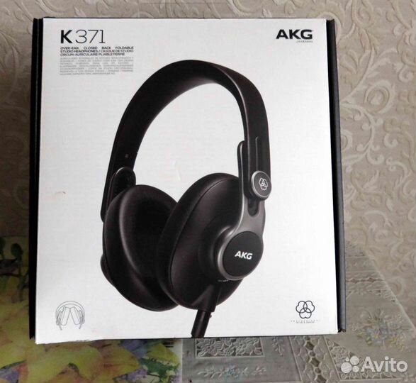 Akg K 371