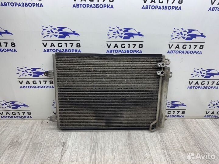 Радиатор кондиционера Volkswagen Passat B7 cayc