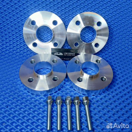 Проставки 4х98 30мм 58.6 сквозные + болты