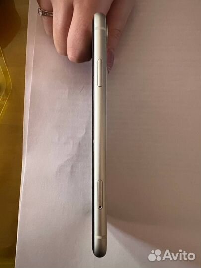 iPhone Xr, 128 ГБ