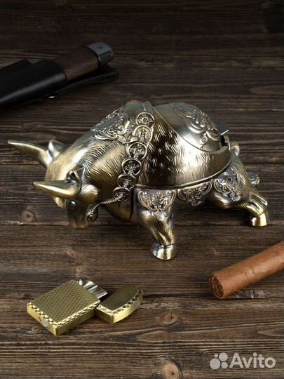 Пепельница металлическая с крышкой бездымная бык