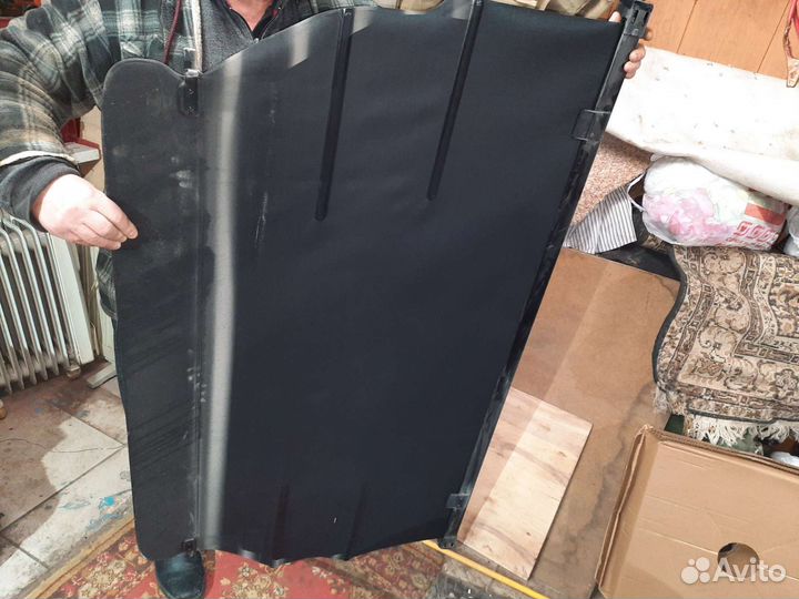 Шторка багажника land cruiser 200 оригинал новый