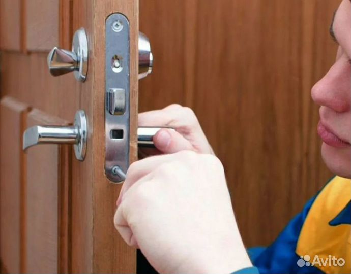 Вскрытие, ремонт замков дверей, авто, сейфов