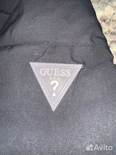 Пуховик guess