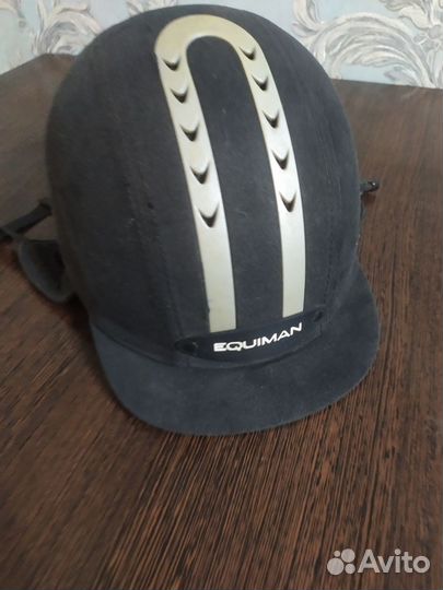 Шлем для верховой езды