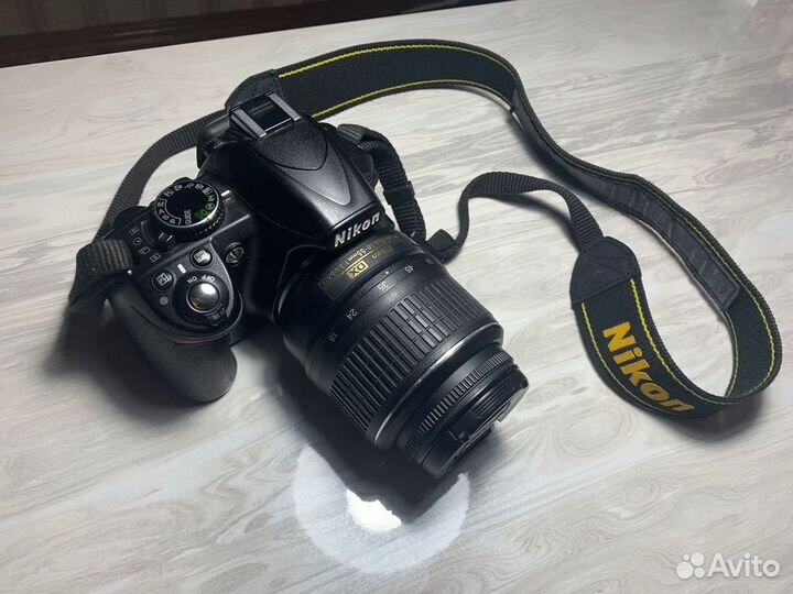 Зеркальный фотоаппарат