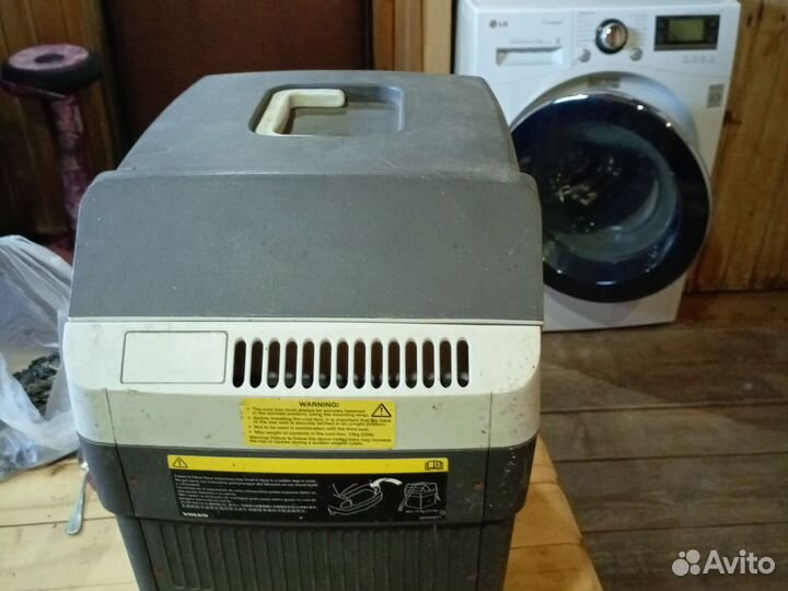 Холодильник для машины Вольво