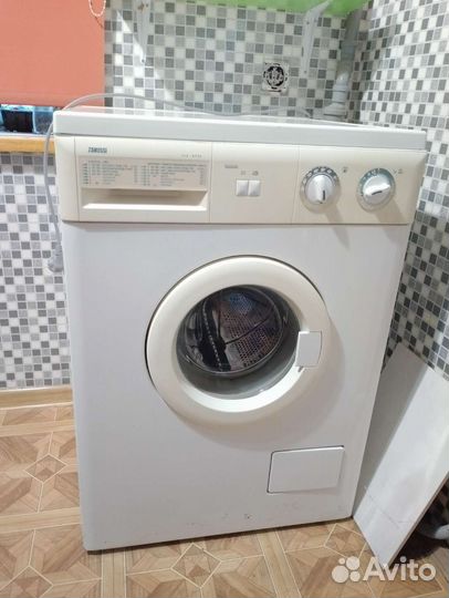 Стиральная машина zanussi FLS 872 C