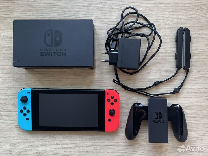 Nintendo Switch 2022 + игра Animal crossing