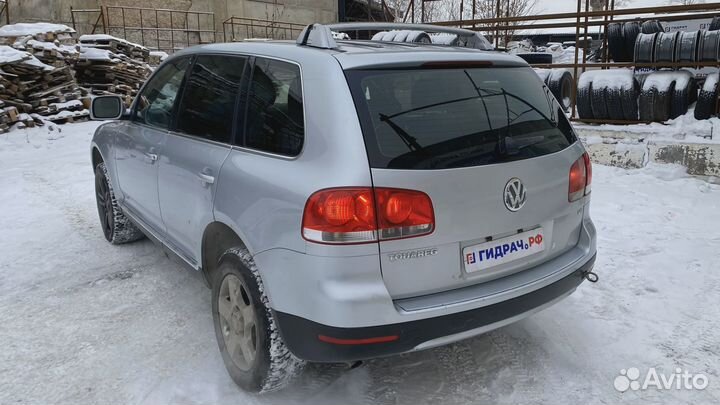 Трубка кондиционера Volkswagen Touareg (GP) 7L0820