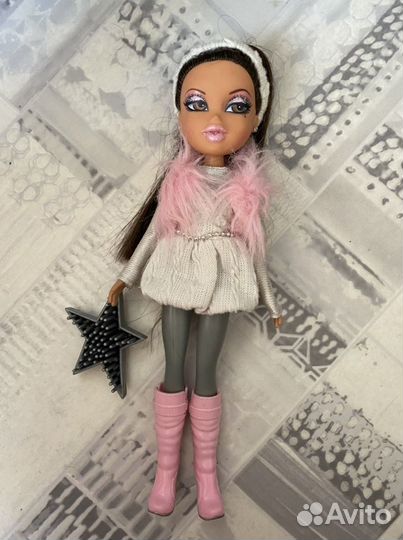 Кукла Bratz