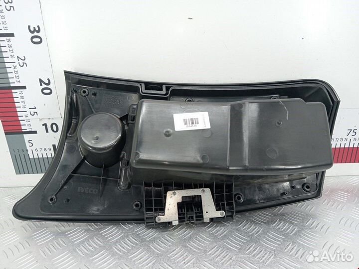 Бардачок (вещевой ящик) Iveco Daily 3