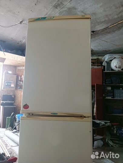 Холодильник на запчасти