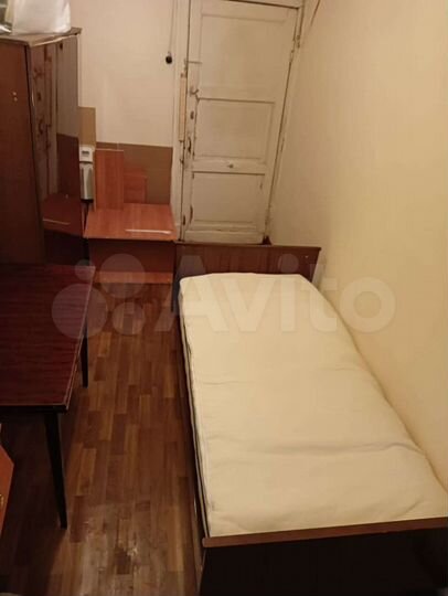 Комната 10 м² в 4-к., 4/5 эт.