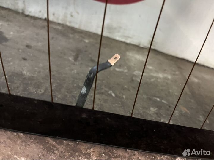 Рено логан заднее стекло