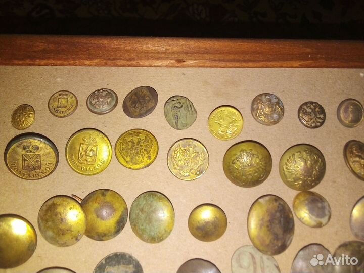 Старинные антикварные пуговицы 150 шт. Одним лотом