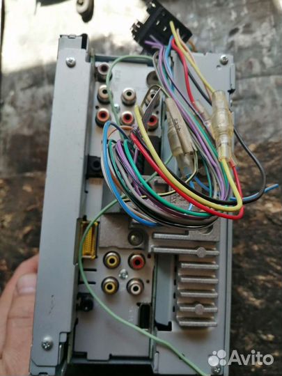 Продам магнитолу