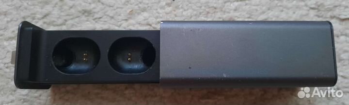 Зарядное устройство для вакуумных наушников