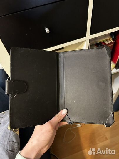 Чёрный чехол-книжка на планшет 7 дюймов