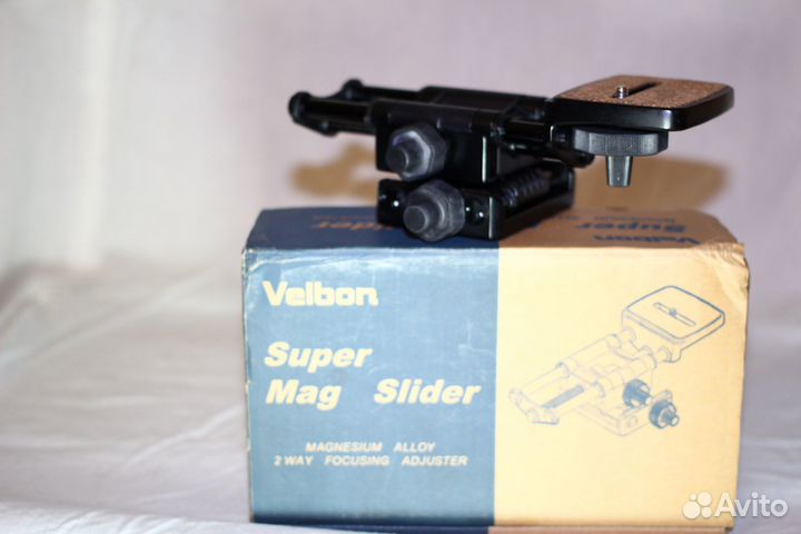 Объективы, штативы, вспышки и другое