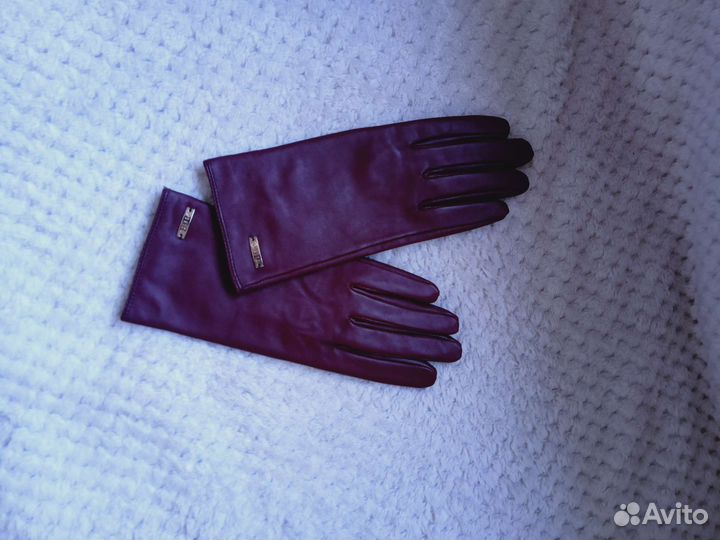 Перчатки женские кожаные новые