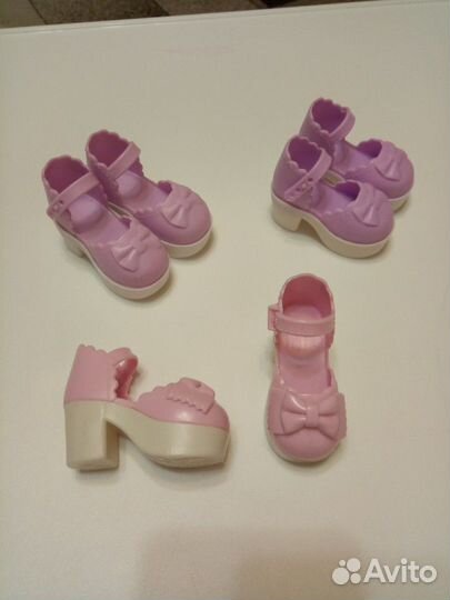 Новые туфли на кукол