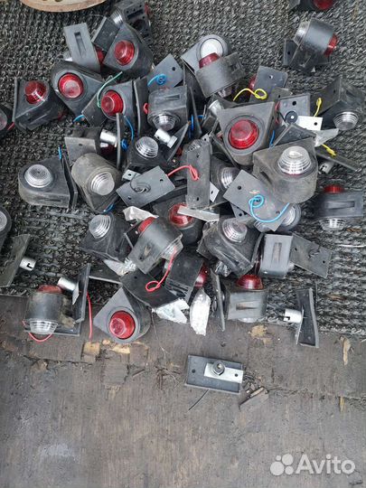 Фонари на прицеп габаритные