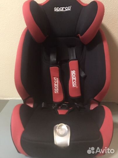 Детское автокресло sparco б/у от 9 до 36кг