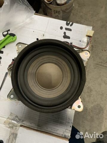 Низкочастотный динамик Toyota Crown GRS 182 184 18