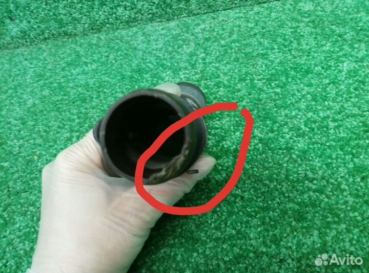 Патрубок радиатора верхний Volkswagen Polo V 2009