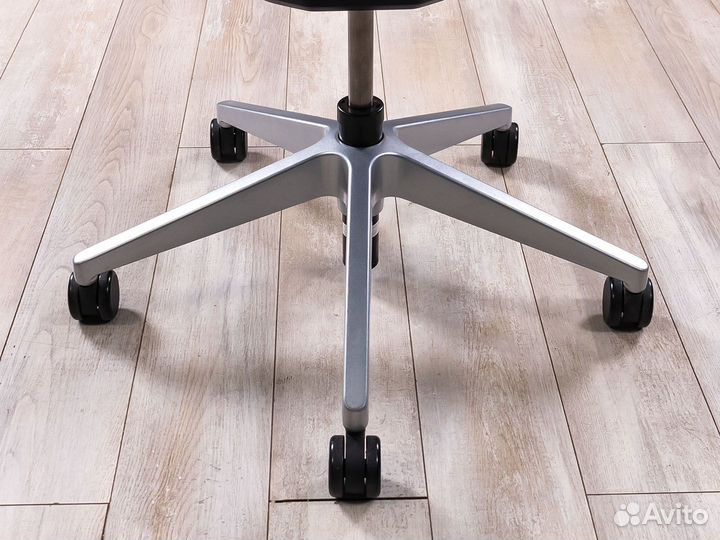 Кресло для директора Very haworth Германия