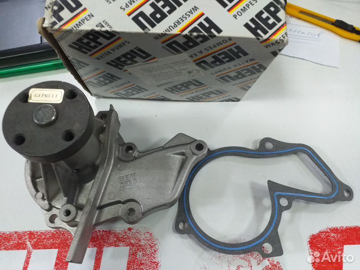 Помпа Ford Mazda Volvo C20215010A