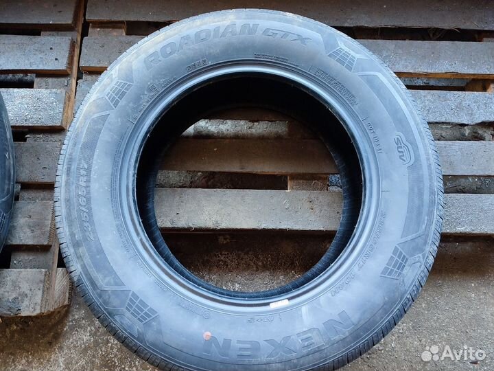 Nexen Roadian GTX 235/65 R17