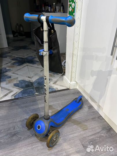 Детский трехколесный самокат Globber