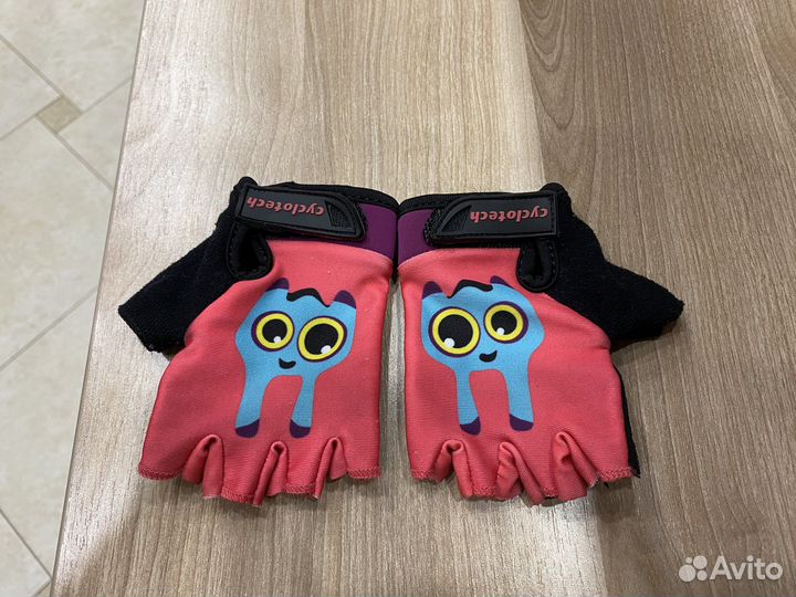 Перчатки для велосипеда