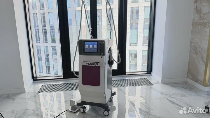 Микроигольчатый РФ аппарат Floracel