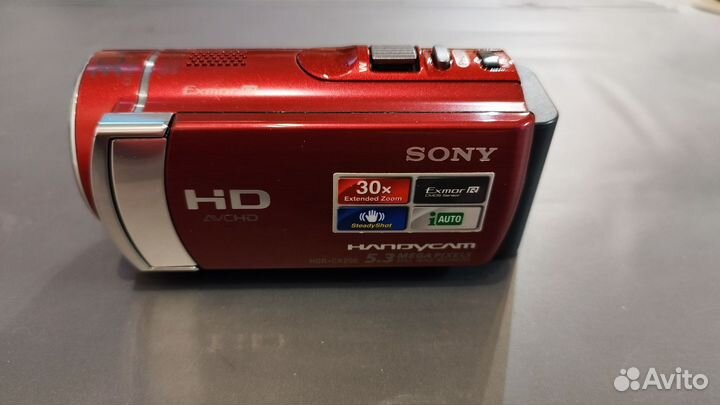 Цифровая видеокамера Sony HDR-CX200E