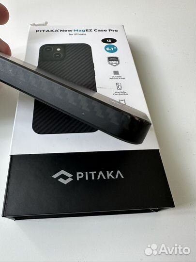 Чехол pitaka на iPhone 13