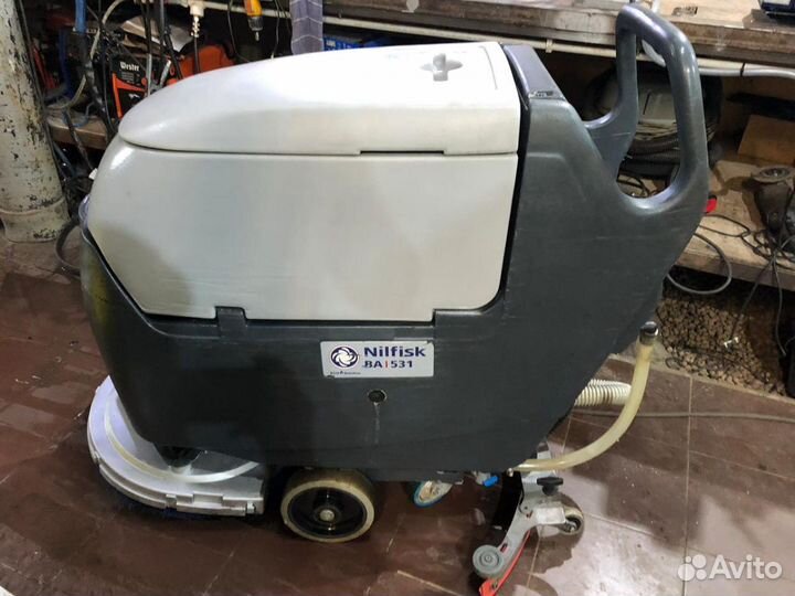 Поломоечная машина Nilfisk BA 531 40л