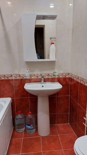 2-к. квартира, 40 м², 6/10 эт.