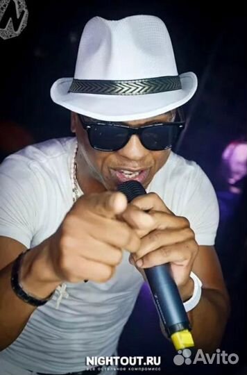 Бразильское шоу Mulata rica show