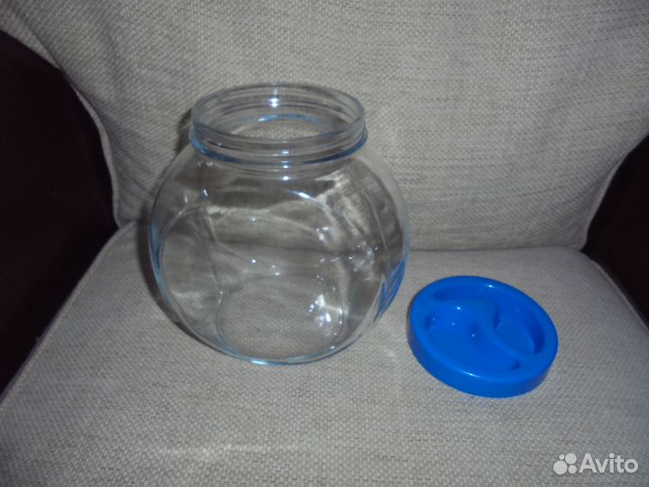 Банка 1.7 л Пашабахче Турция синяя крышка