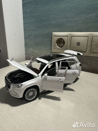 Детская машинка Mercedes