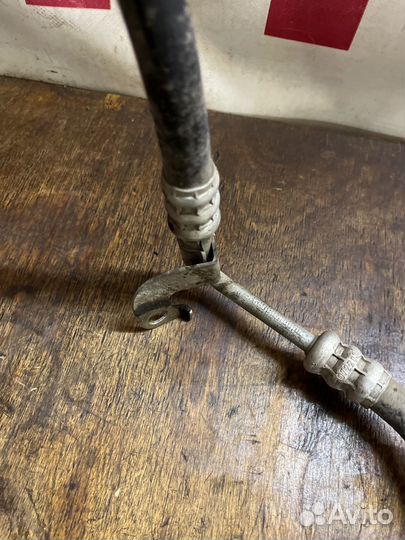 Рено Сандеро 2009-2014 трубка высокого давления