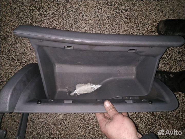 Бардачок peugeot 406