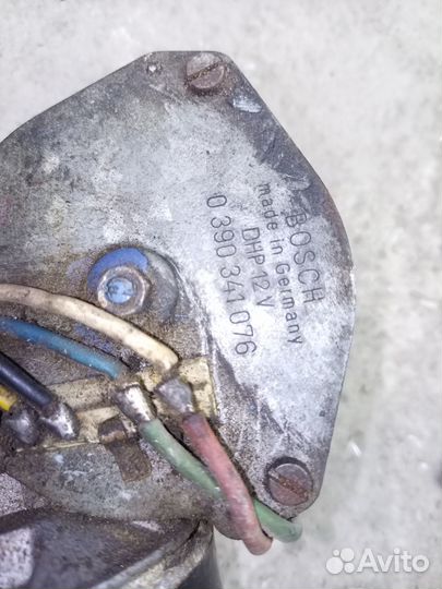 Моторчик стеклоочистителя Mercedes Benz W123 75—86