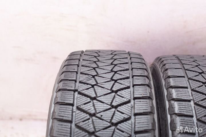 Bridgestone Blizzak DM-V2 225/60 R17 99S